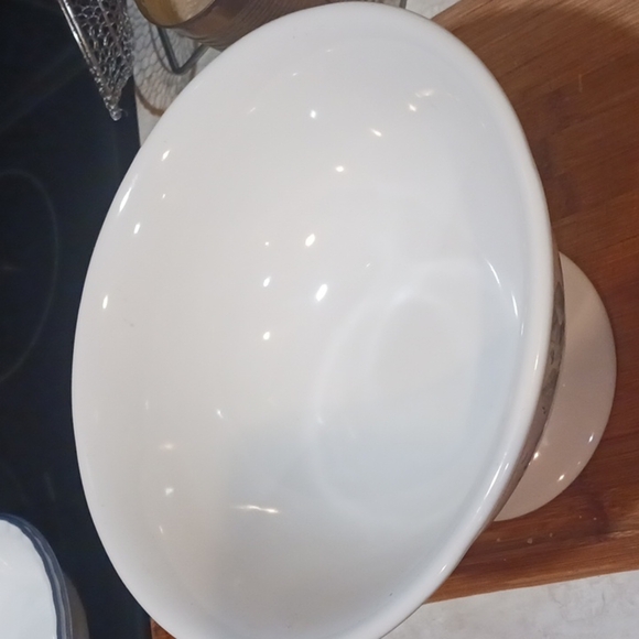 Pfaltzgraff White and Green Decorative Bowl - Picture 3 of 9